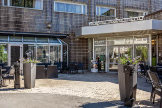 facade and entrance scandic jyväskylä city hotel finland
