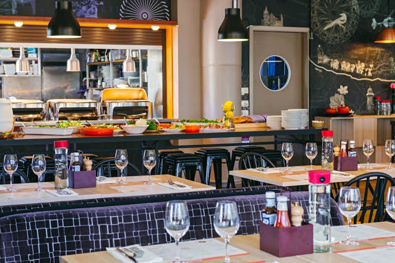 Restaurant lunch buffet Scandic Vaxjo
