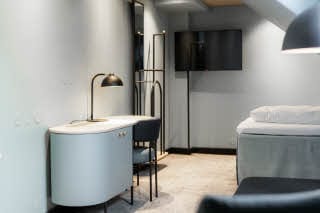 standard single room at scandic oslo city in norway