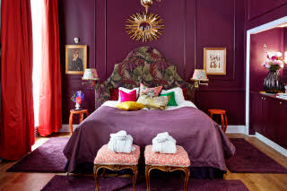 Bed in Mikado suite at Grand Hotel Oslo