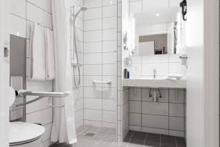 bathroom at scandic aalborg ost
