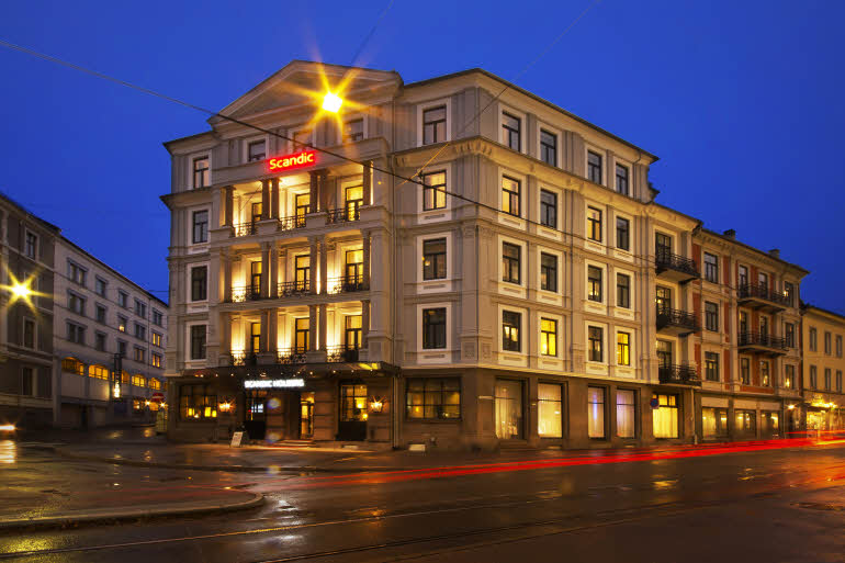 Scandic Holberg, facade