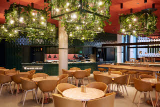 Restaurant sitting area Scandic Frankfurt Hafenpark Germany