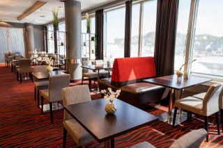 restaurant in scandic kristiansund