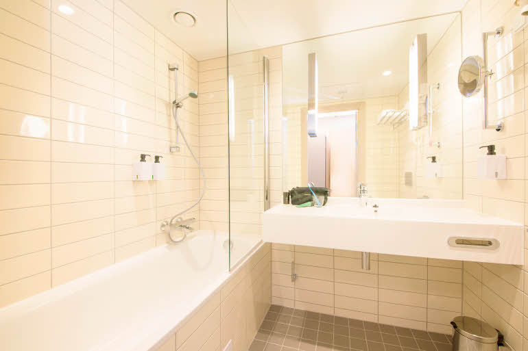 Scandic Lerkendal, room, doubleroom, bathtub
