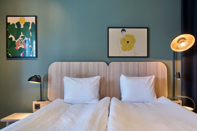 standard king room at scandic skelleftea