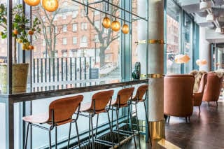 restaurant scandic simonkenttä hotel kamppi helsinki finland
