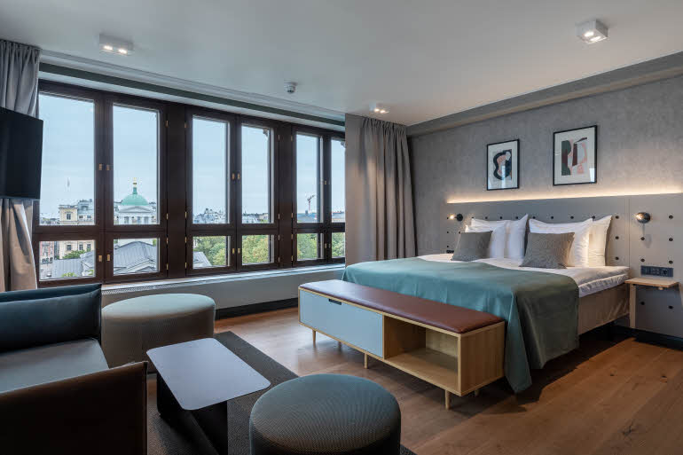 junior suite room at scandic helsinki hub