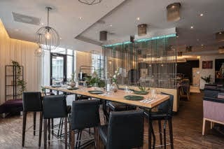 Restaurant high chairs Scandic Gdansk