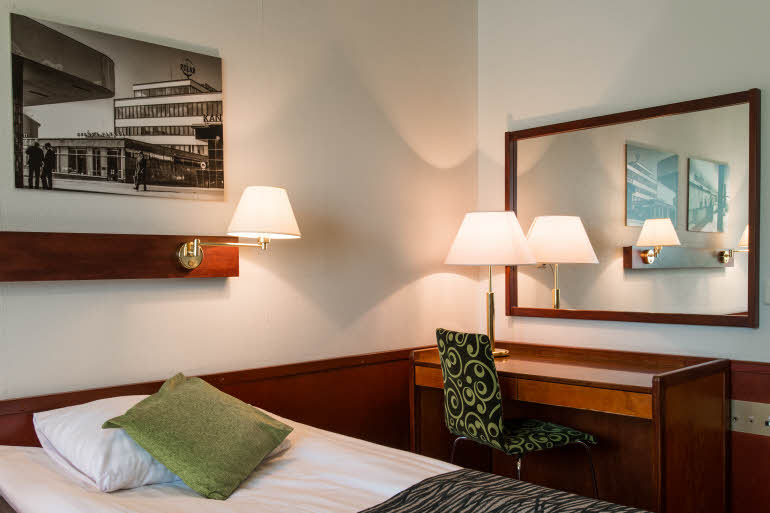 Standard bedroom 