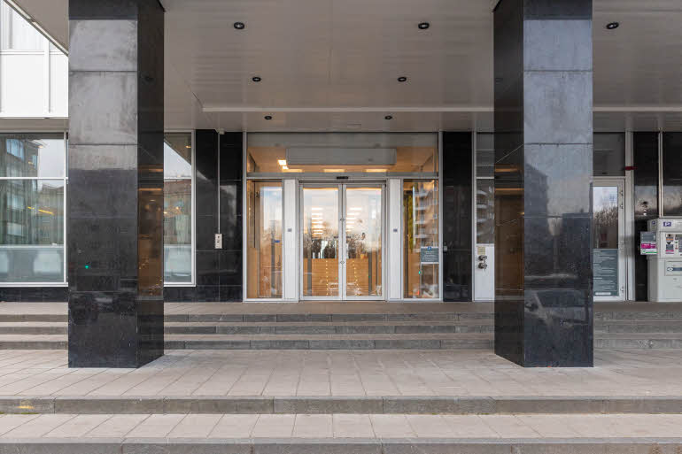 Entrance hotel Scandic Meilahti in Finland