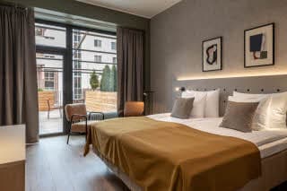 King Superior Plus room at Scandic Helsinki Hub
