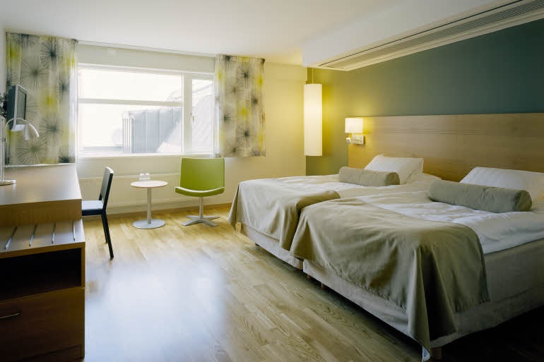 Scandic Hallandia accessibility room