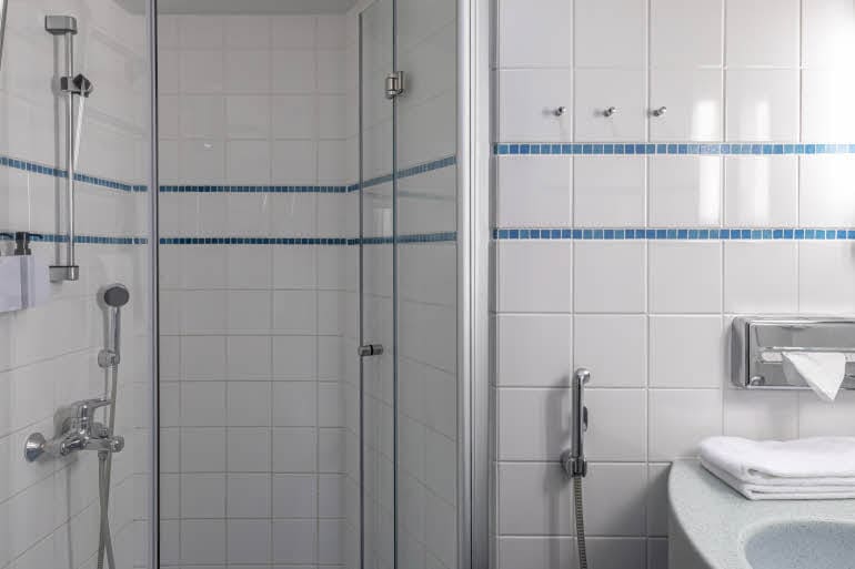 bathroom in room junior suite at scandic pasila in helsinki finland