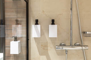superior king bathroom at scandic hamburger bors in turku