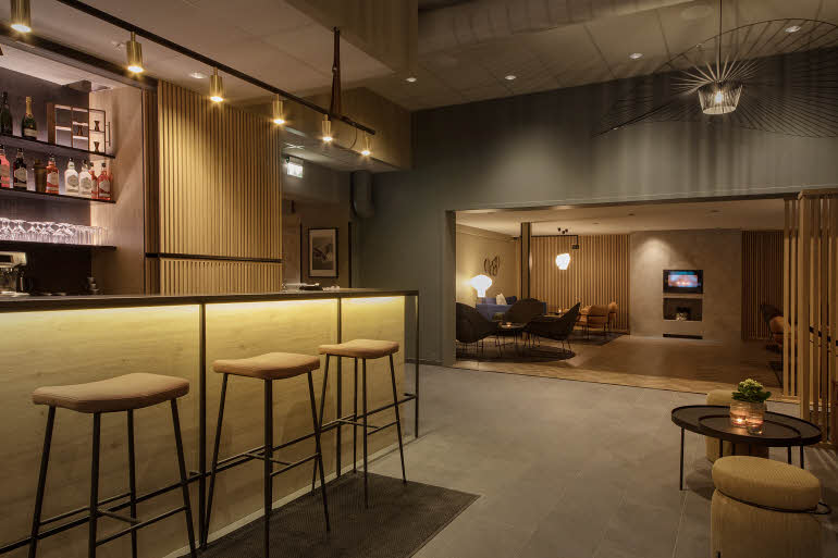 reception bar at scandic victoria lillehammer in norway
