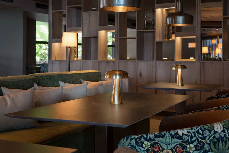 breakfast area at scandic holmenkollen park 