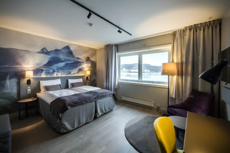 Superior extra room with sea view.