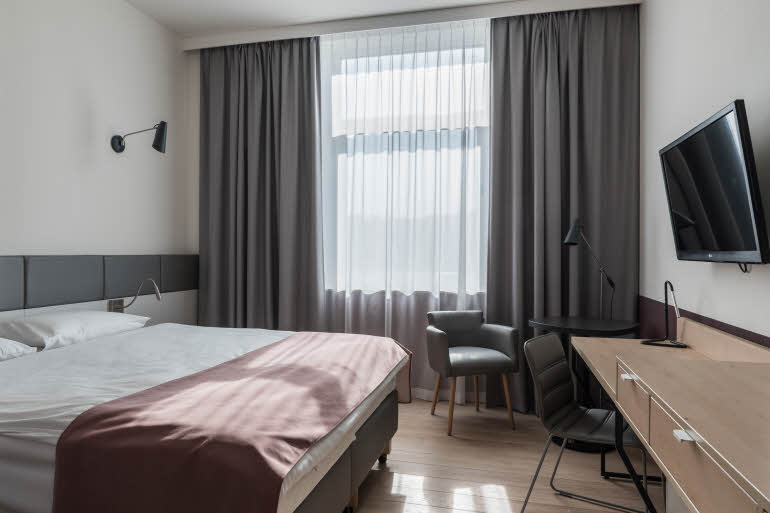Standard room of Scandic Gdańsk in Poland
