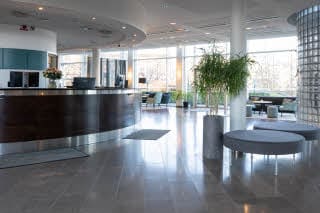 Lobby overview hotel Scandic Linköping City