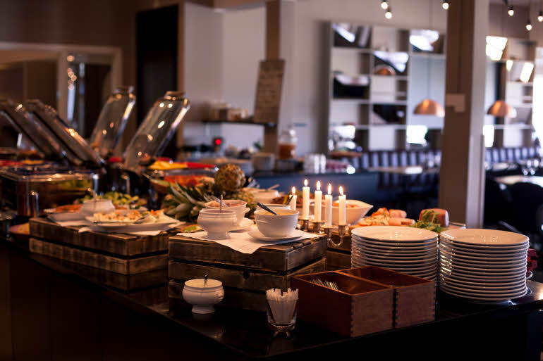 Brunch Buffet in Restaurant Scandic Norrkoping Nord