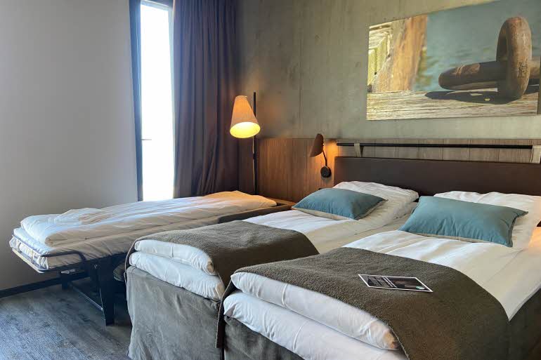 standard family room three at scandic sortland in norway