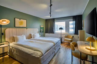 standard room at scandic europa in gothenburg