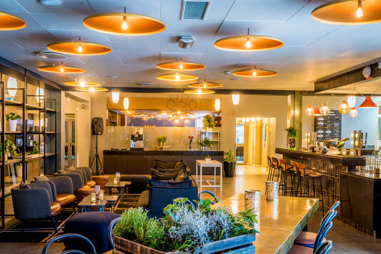 Lobby and bar Scandic Frimurarehotellet