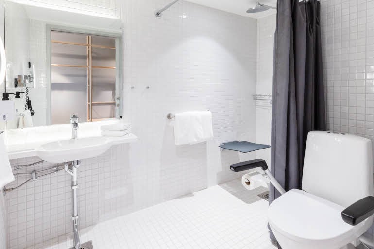 Accessibility bathroom 