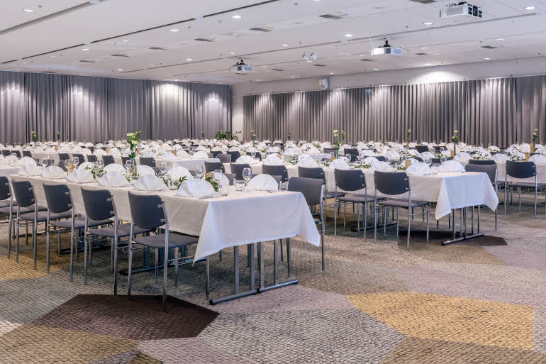 meeting room fennia 2 at grand marina in helsinki