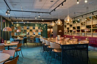 bar and restaurant at scandic lugnet in falun