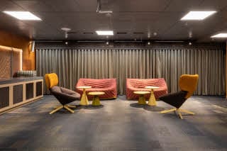 lounge hub at scandic helsinki hub