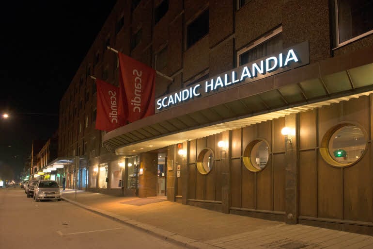 Facade hotel Scandic Hallandia Halmstad