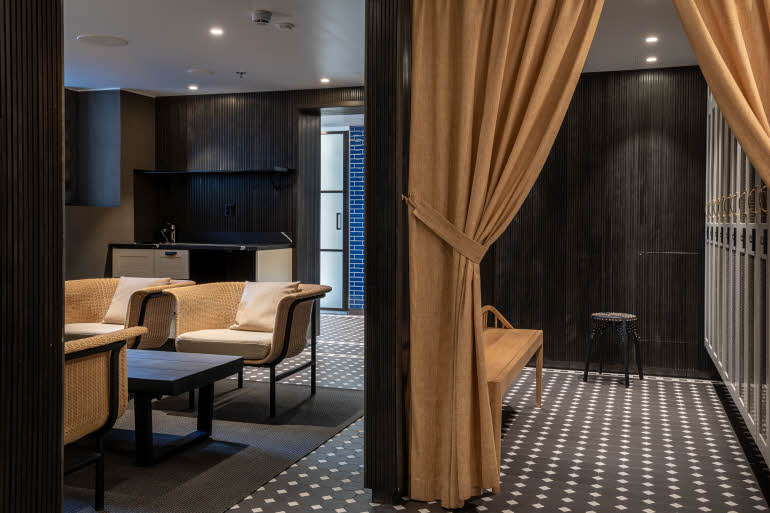 Resting space womens sauna at Scandic Grand Central Helsinki