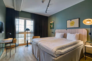 standard king room at scandic skelleftea
