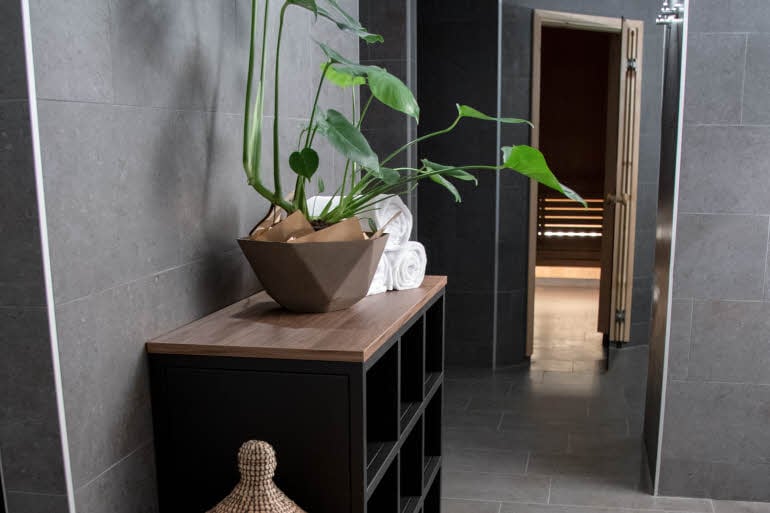 relax dressing room at scandic plaza in boras sweden