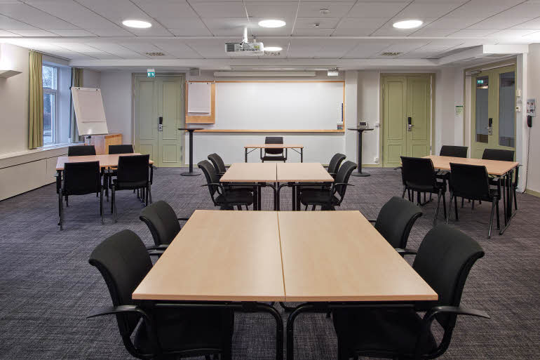 meeting room at scandic hallandia in halmstad