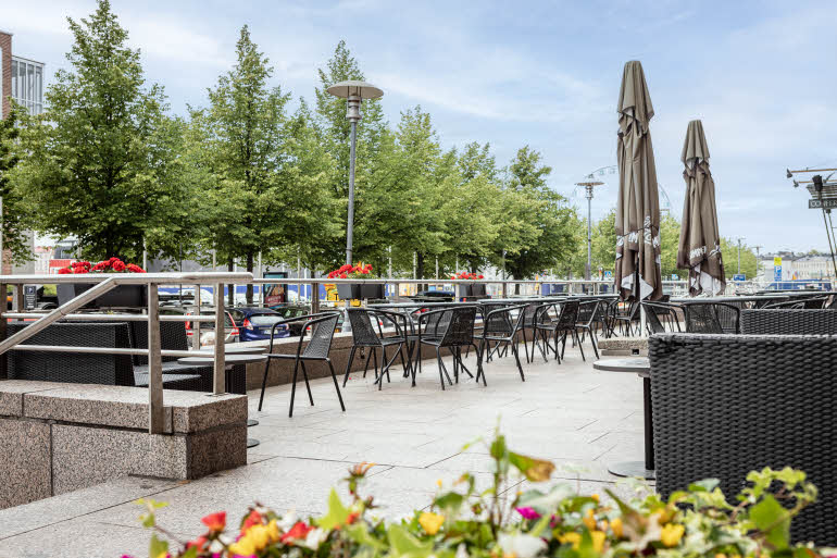 The terrace at hotel Scandic Grand Marina in Helsinki 
