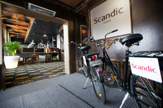 Lobby bikes hotel Scandic Vaasa  