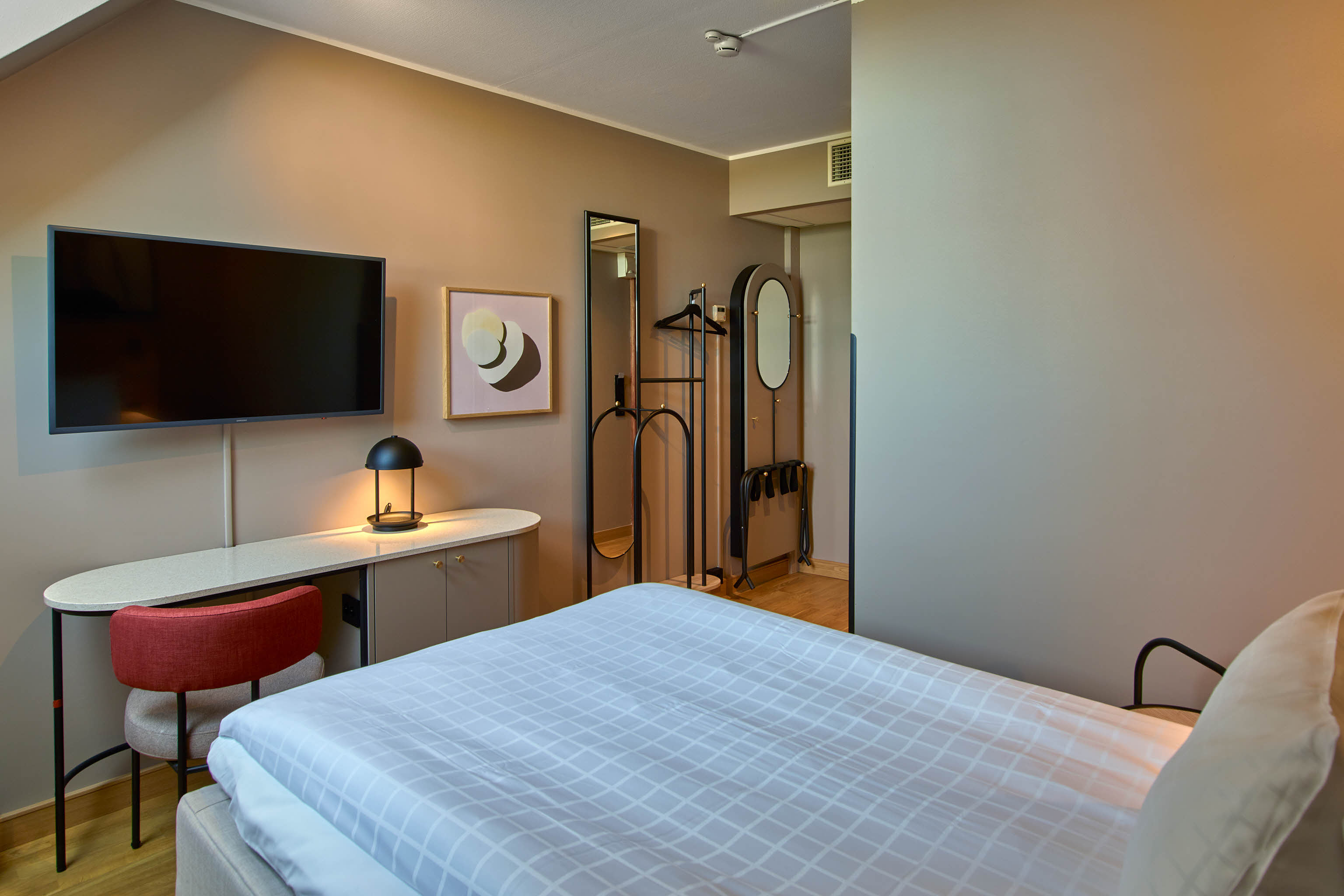 [Letter3 5] Geg Hotels - 76gepb8